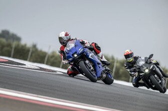 Yamaha YZF R9/25 -